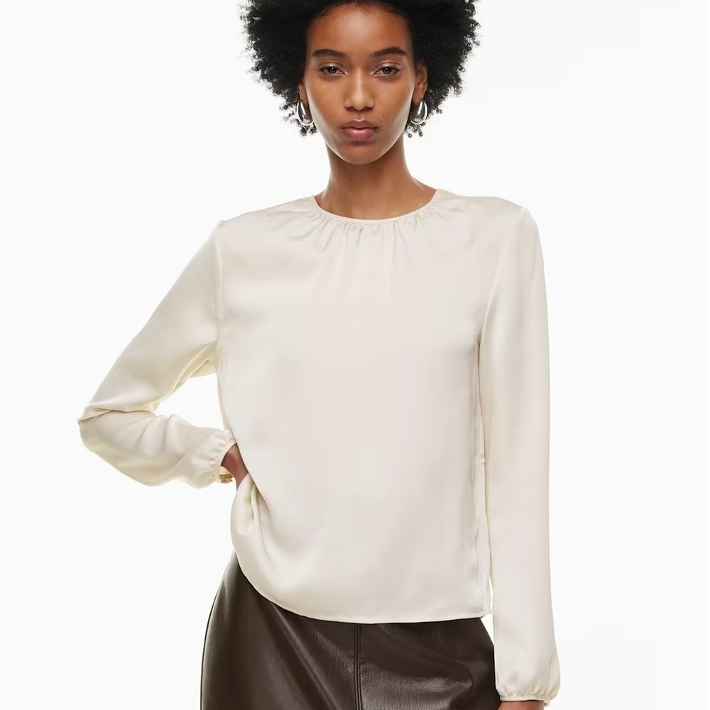 Babaton Aritzia Rennie Satin Blouse Matte Pearl Satin Long Sleeve Crewneck M